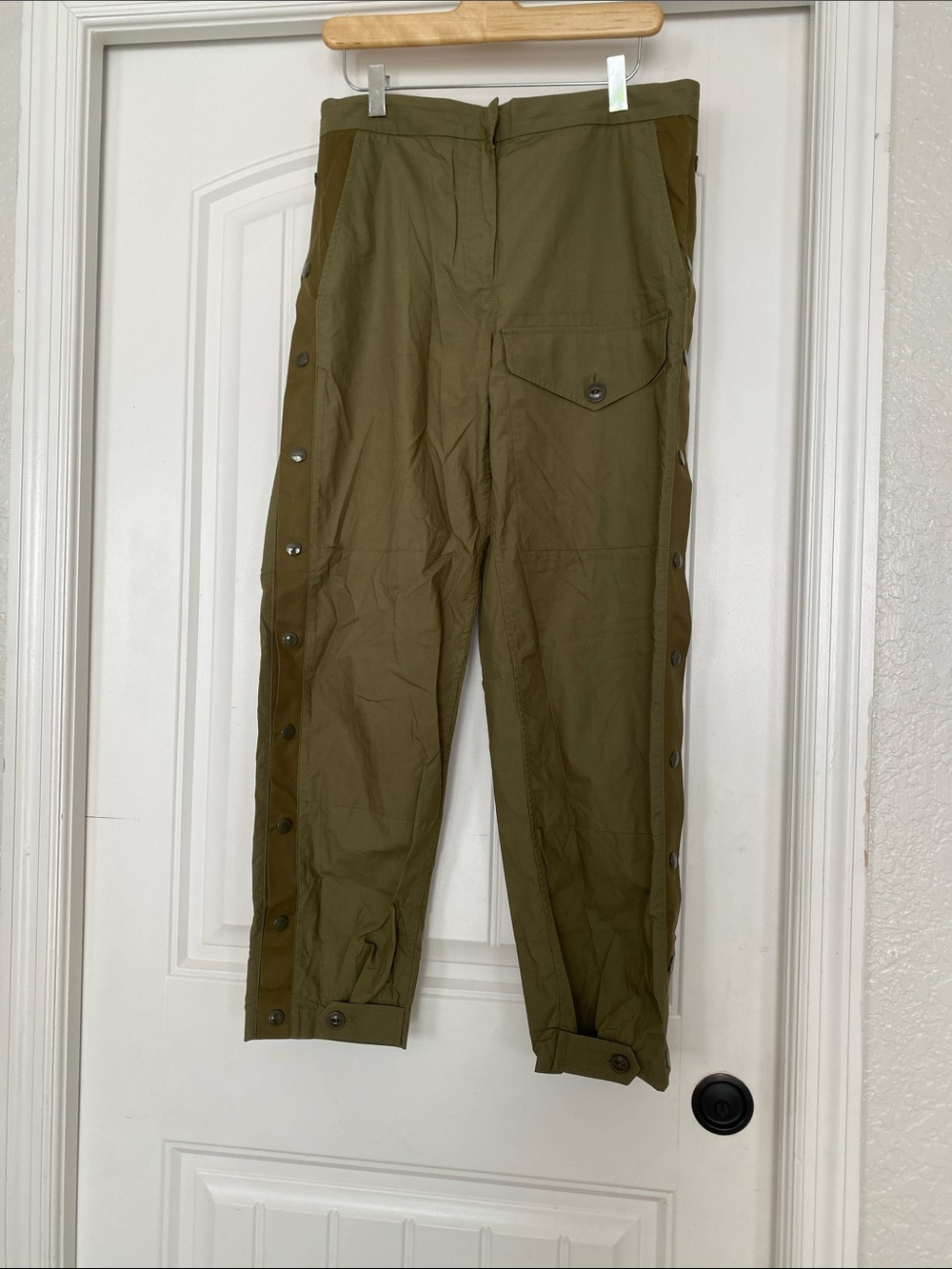 women's utility cargo pants from Rag & Bone.